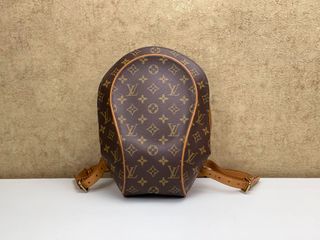 (Category: ) located in . Submitted by luxury_galeries (Listing ID 1457359154, Image 1). Description: .