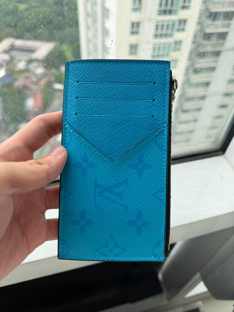 Louis Vuitton Taigarama Coin Card Holder - Authentic (Category: Wallets & Card Holders) located in Pateros City. Submitted by sleepyguy12 (Listing ID 1457379311, Image 3). Description: Louis Vuitton Taigarama Coin Card Holder. Authentic. Code: FH0270.