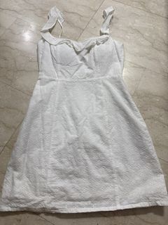 (Category: ) located in . Submitted by anglebangle (Listing ID 1457496237, Image 1). Description: .
