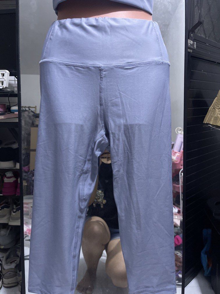 Lovito Yoga top and pants coordinates (Category: Sets or Coordinates) located in Quezon City. Submitted by yuyubeem (Listing ID 1457513277, Image 3). Description: Lovito brand new! Never used!.