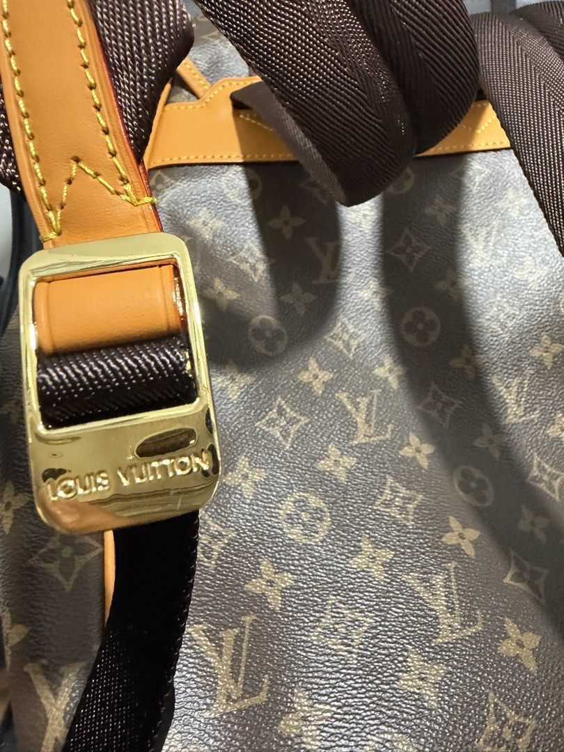 LV Backpack (Category: Luxury Bags & Wallets) located in Antipolo. Submitted by declutteringirlie0317 (Listing ID 1457443274, Image 3). Description: -never used -care card -with big dustbag -bought from Japan seller.