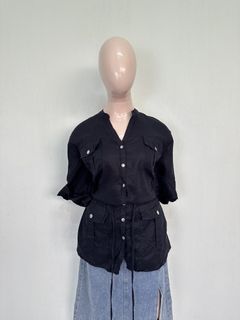 (Category: ) located in . Submitted by brandedpreloved.88 (Listing ID 1457343282, Image 1). Description: .
