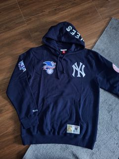 (Category: ) located in . Submitted by 3rclothingstore (Listing ID 1457428997, Image 1). Description: .