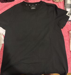 （分類：）位於 。 由 hkmallll 提交（商品編號 1457490984，圖片 1）。簡介： 。