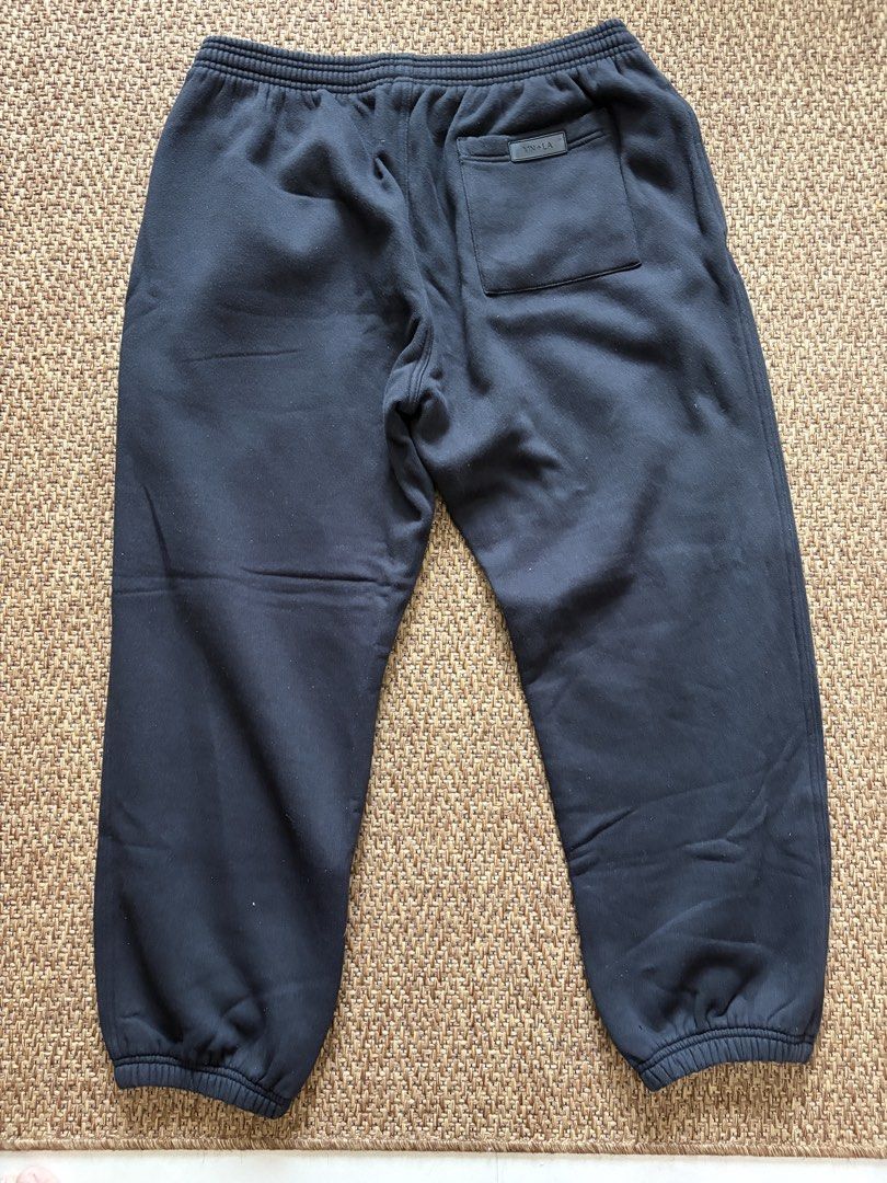 MN+LA Black Joggers size XL (Category: Joggers) located in Quezon City. Submitted by bargainbuddiesclub (Listing ID 1457385017, Image 2). Description: MN+LA Black Joggers Size XL see details wysiwyg .