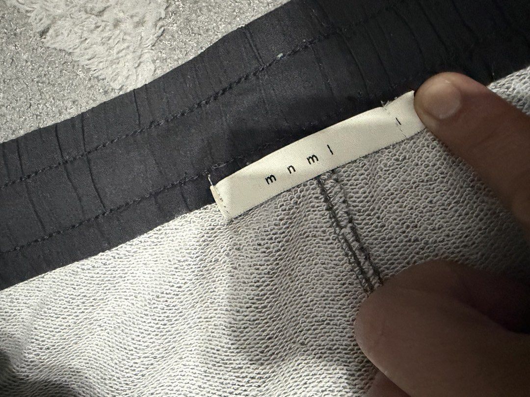 Mnml - Slim sweatpants with ankle zip pants (Category: Jeans) located in Cavite. Submitted by commoncourtesy (Listing ID 1457512929, Image 3). Description: Fits 33 to 36.
