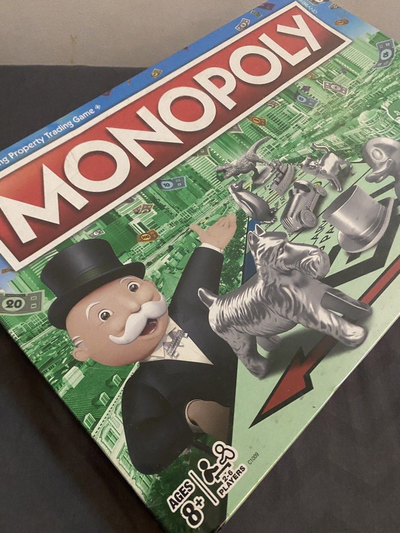 Monopoly Board Game (Category: Board Games & Puzzles) located in Manila. Submitted by humbee07 (Listing ID 1457506139, Image 1). Description: Brand new - SEALED Legit from US 🇺🇸 .