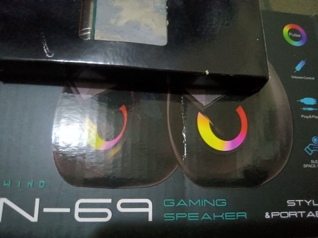 N-69 Gaming Speaker with RGB Lights (Category: Soundbars, Speakers & Amplifiers) located in Manila. Submitted by hiwoooo (Listing ID 1457477429, Image 1). Description: - N-69 Gaming Speakers with cool RGB lighting effects - Easy plug-and-play setup - Convenient volume control - Perfect addition to your gaming station Athlon 200ge Working po yan parehas. Hindi pa nabubuksan.