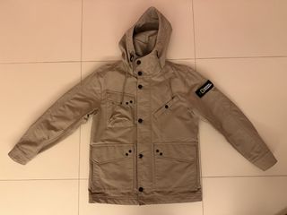 （分類：）位於 。 由 used_clothing 提交（商品編號 1457459144，圖片 1）。簡介： 。