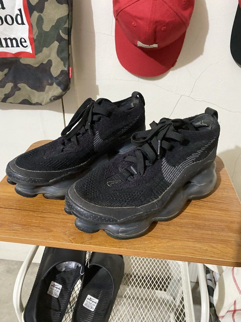 NIKE AIR MAX SCORPION FLYKNIT TRIPLE BLACK (Category: Sneakers) located in Lebak. Submitted by tomaythrift (Listing ID 1457455964, Image 2). Description: US 9.5/ UK 8.5/ EUR 43 Minor issue - see last photo.