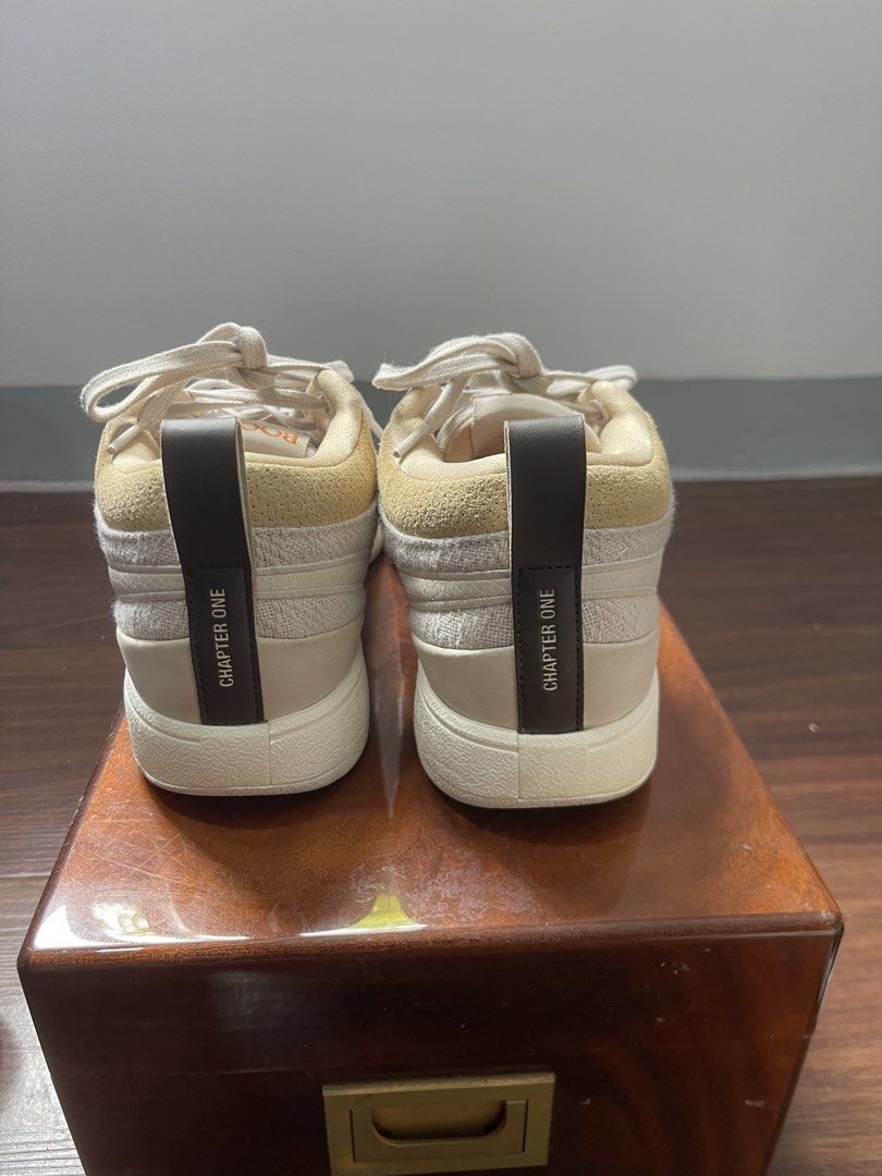 Nike Book 1 (Category: Sneakers) located in Calamba. Submitted by geli.ace (Listing ID 1457484731, Image 2). Description: - Slightly nego for sure buyer - No box - Calamba / Sta. Rosa Area - Shipping (Lalamove, Jnt, flash Express).