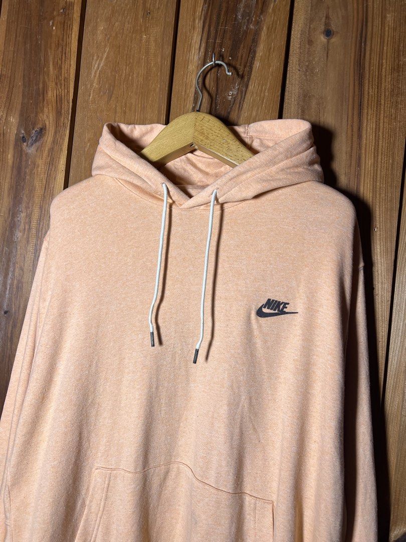 Nike Hoodie (Category: Coats, Jackets and Outerwear) located in Baguio. Submitted by kAzuMi41 (Listing ID 1457330144, Image 3). Description: Nike Hoodie 2XL Oversize Fit 4XL W-30 L-32 .