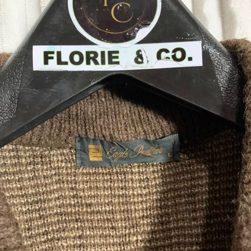 NK106-EAGLE PANTHER MEN'S WOOL BLEND KNITTED SWEATER (Category: Coats, Jackets and Outerwear) located in Bauang. Submitted by wintercollectionfc (Listing ID 1457464264, Image 3). Description: ❗️𝘼𝙡𝙡 𝙙𝙚𝙩𝙖𝙞𝙡𝙨 𝙥𝙤𝙨𝙩𝙚𝙙❗️ ✨𝗘𝗔𝗚𝗟𝗘 𝗣𝗔𝗡𝗧𝗛𝗘𝗥 𝗠𝗘𝗡'𝗦 𝗪𝗢𝗢𝗟 𝗕𝗟𝗘𝗡𝗗 𝗞𝗡𝗜𝗧𝗧𝗘𝗗 𝗦𝗪𝗘𝗔𝗧𝗘𝗥✨ ᴄᴏᴅᴇ: ɴᴋ-106 ✅Stretchy, lightweight & warm ✅Perfect for layering 𝐏𝐫𝐢𝐜𝐞: 𝟑𝟖𝟖 + 𝐒𝐅 𝐨𝐧𝐥𝐲 ▪️ LARGE ▪️ Good as new ▪️ No i