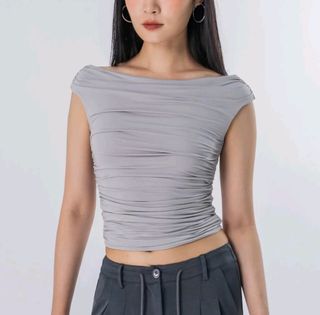 (Category: ) located in . Submitted by fashionwhisperer (Listing ID 1457394782, Image 1). Description: .