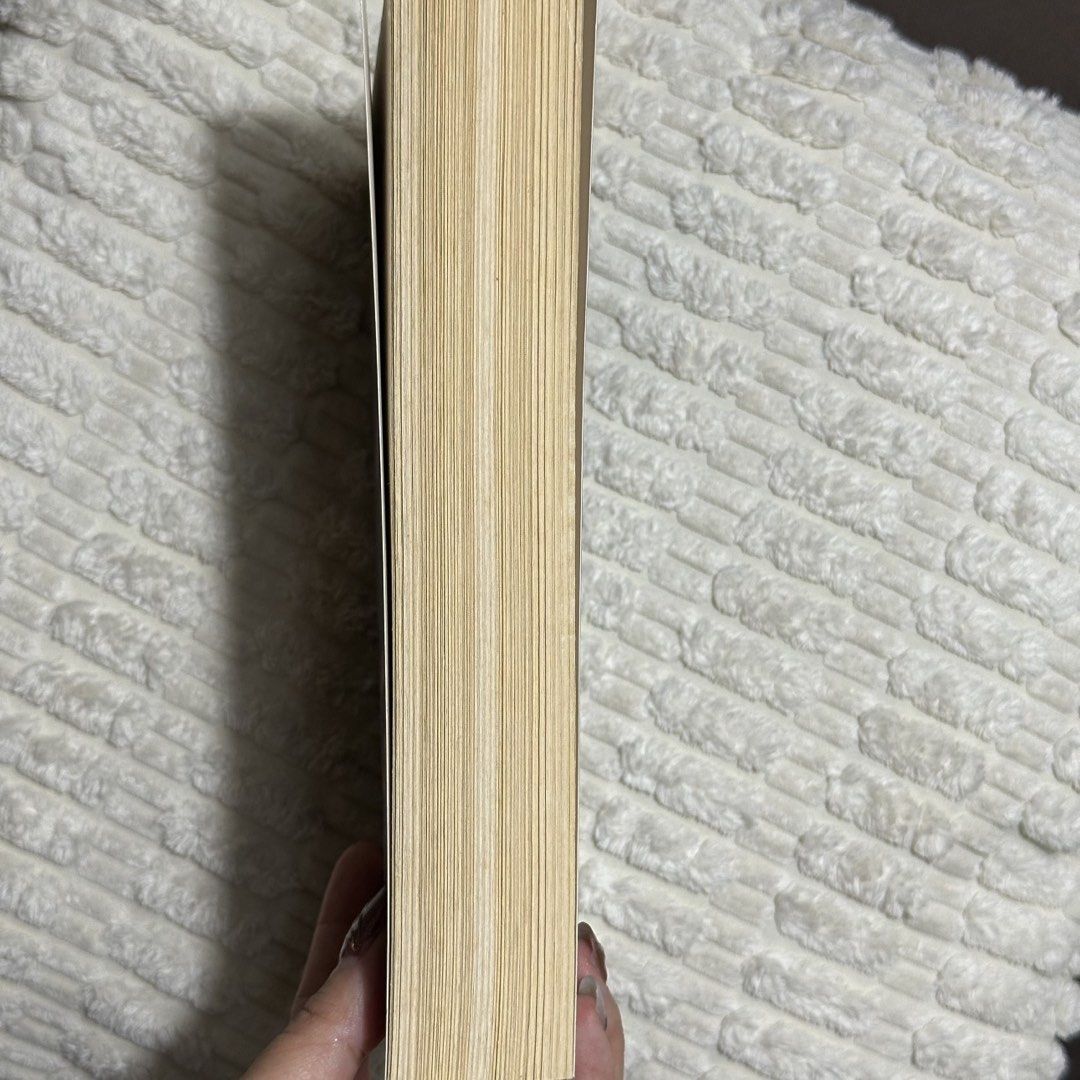 Once Upon a Broken Heart by Stephanie Garber (Category: Storybooks) located in Iloilo. Submitted by valdeclutters (Listing ID 1457446451, Image 3). Description: - Once Upon a Broken Heart by Stephanie Garber - with slight tanning - no spine creases - curved spine - no dog ears Payment first (online banking).