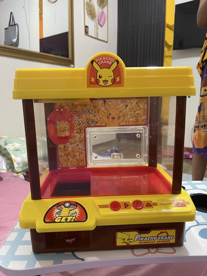 Pikachu Pokemon crane nintendo claw machines (Category: Character Goods) located in Cabiao. Submitted by imeon13 (Listing ID 1457450070, Image 1). Description: Pikachu nintendo pokemon Crane Claw Machine dimes:H31cmxW27cmxL21cm working .