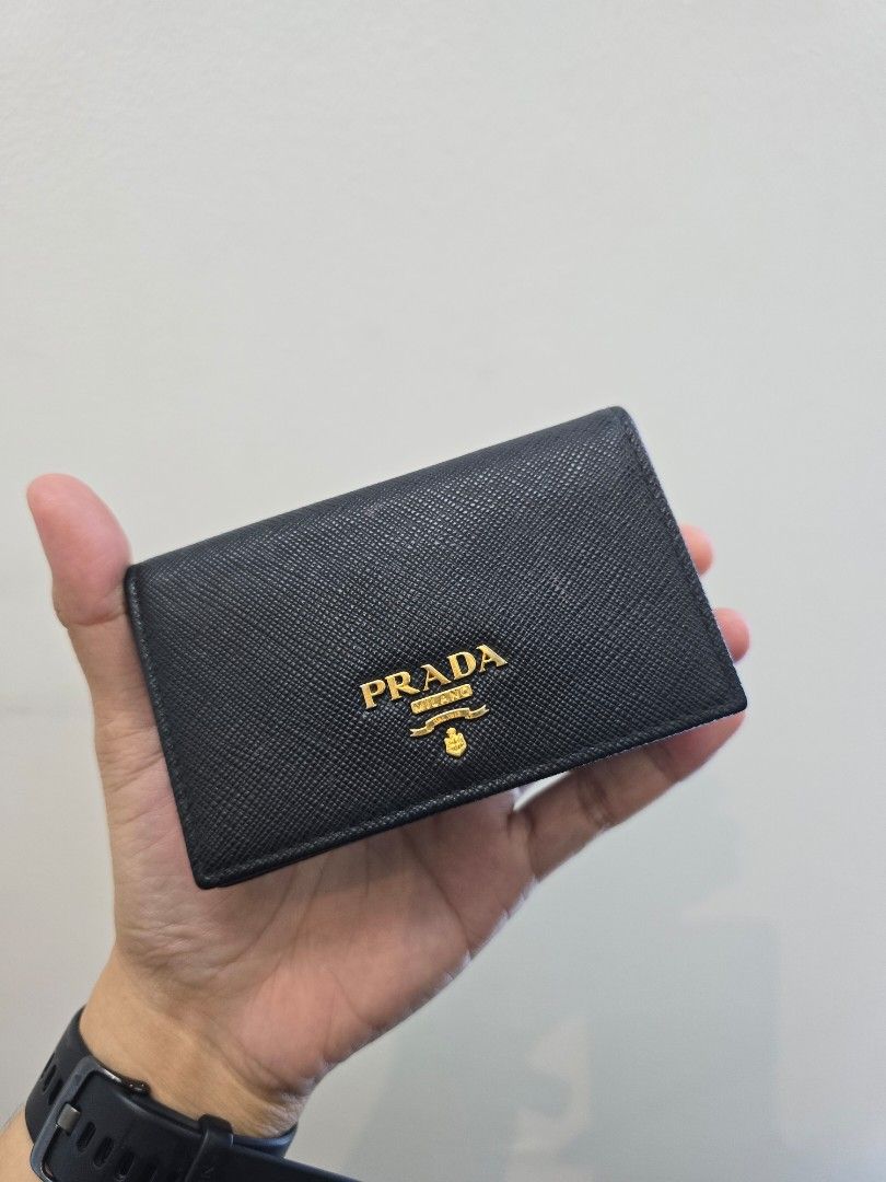 Prada Black Saffiano Card Holder, Luxury, Bags & Wallets on Carousell