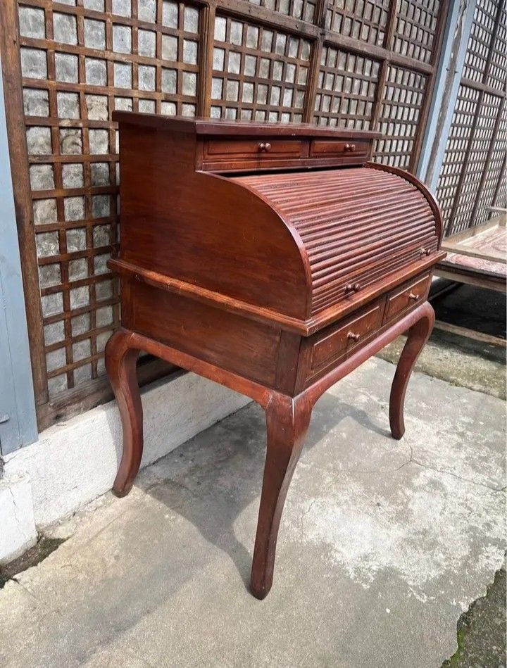 Pre War escritorio study table molave wood (Category: Tables & Sets) located in Manila. Submitted by carmelites36250 (Listing ID 1457339648, Image 3). Description: Prewar escritorio desk solid molave wood refurbish varnish deliver Pick up @shop/ Delivery Pm me ☎️☎️☎️☎️ Price-35000.