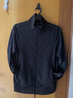 (Kategori: ) berada di . Dikirim oleh modiste (ID iklan 1457401539, Gambar 1). Deskripsi: .