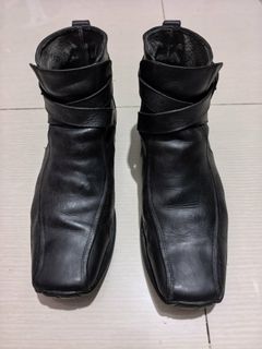 (Category: ) located in . Submitted by preloved_items_j (Listing ID 1457491787, Image 1). Description: .