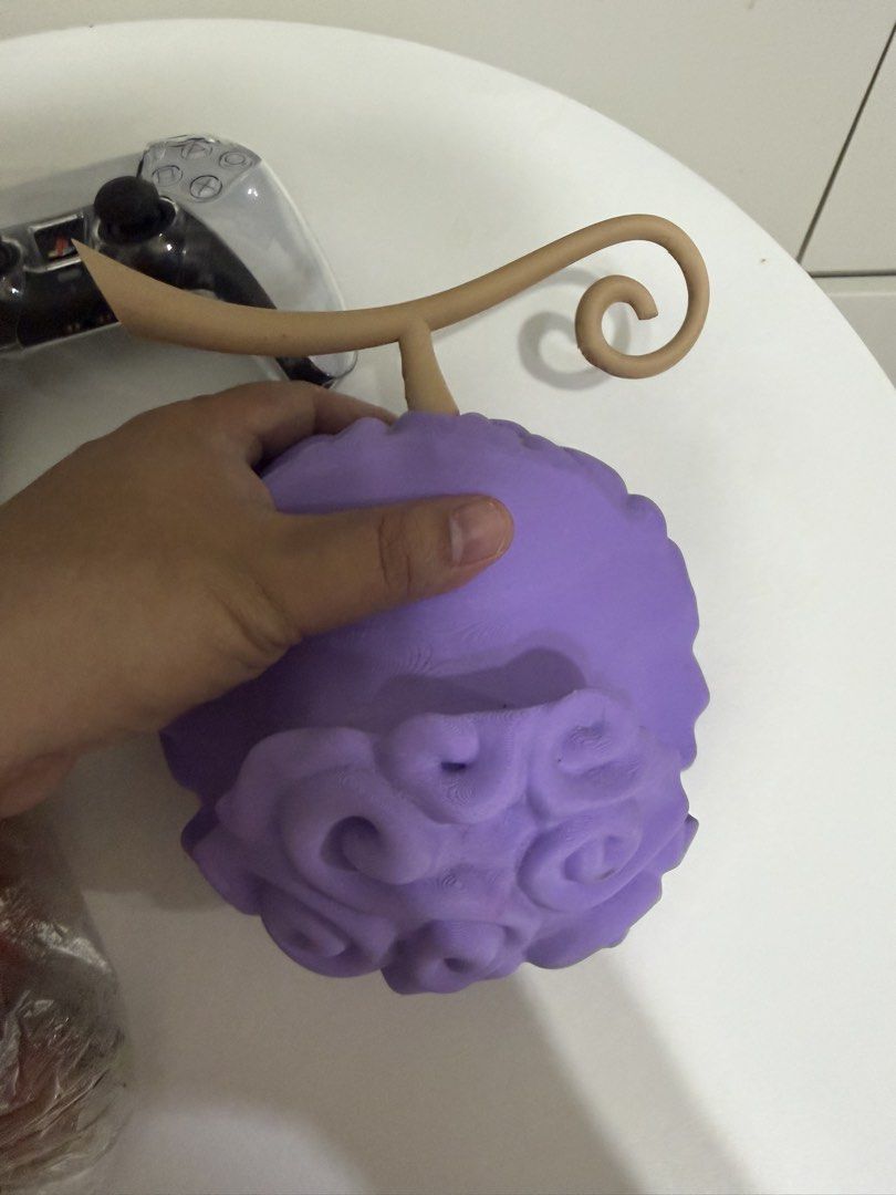 PS5 Controller Holder/Stand Devil Fruit (Category: Controllers) located in Caloocan City. Submitted by msmary01 (Listing ID 1457430857, Image 3). Description: .
