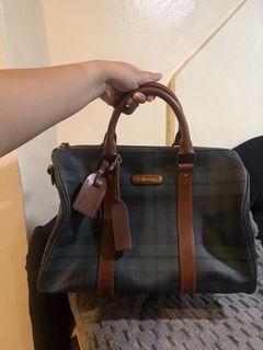 (Category: ) located in . Submitted by stopandshopforluxury (Listing ID 1457444790, Image 1). Description: .