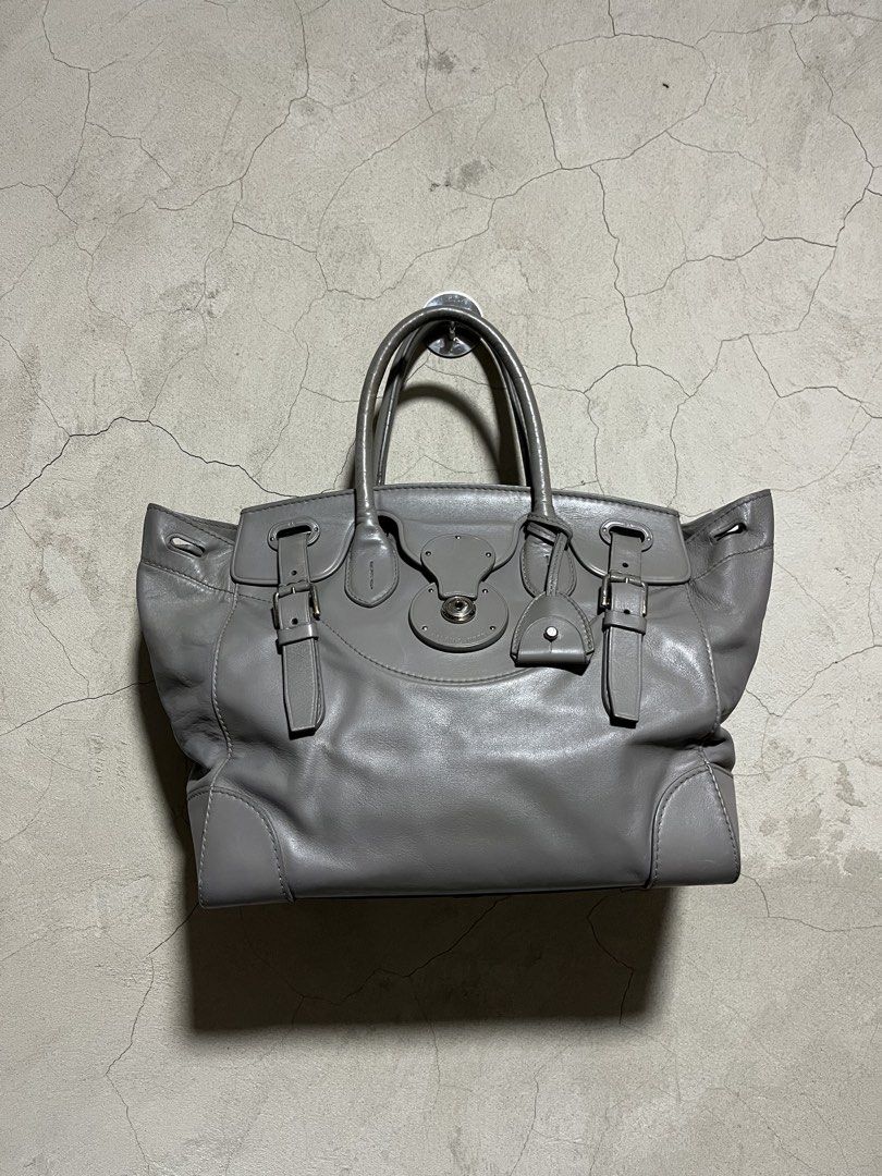 RALPH LAUREN SOFT RICKY 33 (Category: Luxury Bags & Wallets) located in Cagayan de Oro. Submitted by vintagevvvictim (Listing ID 1457420407, Image 2). Description: very good preloved condition rare to find comes with original strap.