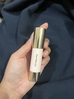(Category: ) located in . Submitted by sofeasmakeupdrawer (Listing ID 1457350726, Image 1). Description: .