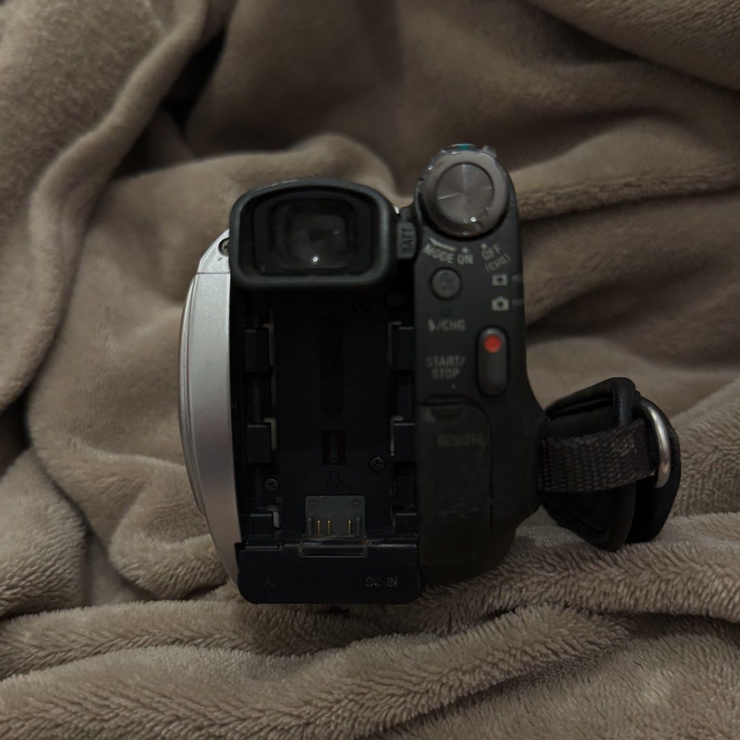 RARE [UNTESTED] SONY DCR-DV808 (Category: Cameras) located in Manila. Submitted by val_m02 (Listing ID 1457490556, Image 3). Description: Untested DCR-DVD808 (negotiable!) • has night mode/night shot • screen shows ‘vinegar syndrome’ and scratches but can still be fixed •body surface has faded.