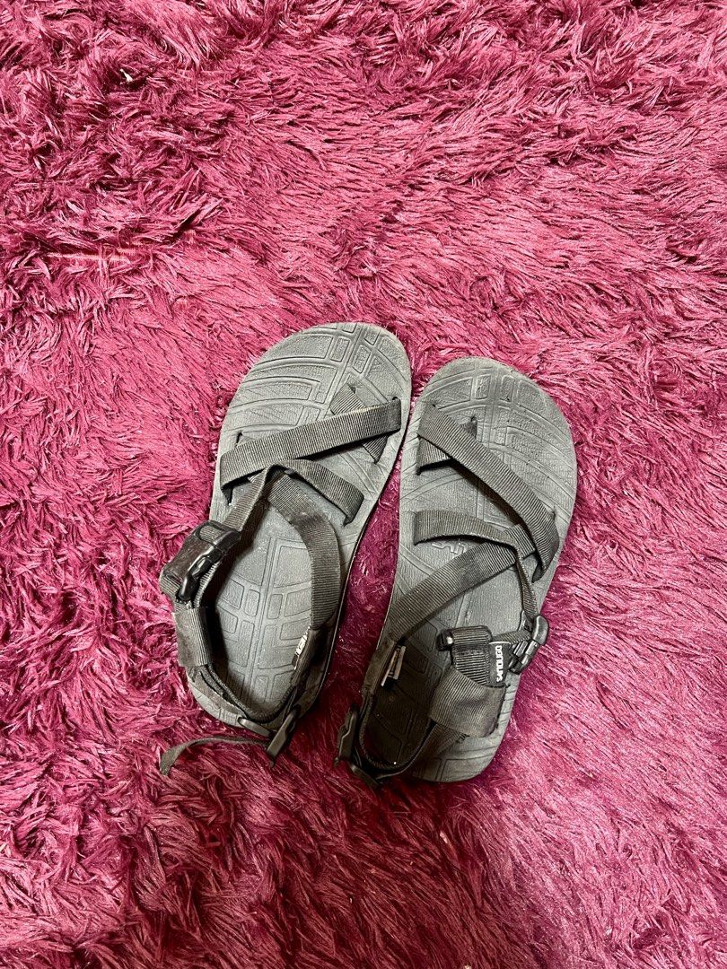 Sandugo Hiking Sandals (Category: Sandals) located in Guagua. Submitted by clairiepreloved (Listing ID 1457361891, Image 1). Description: Thrice used only Goods for hiking, hindi madulas and comfy sa paa. Madumi lang kulang lang sa linis Size 7 womens RFS: Decluttering, nakatambak nalang Shipping Fee c/o the buyer MOP: Gcash / Bank Transfer .