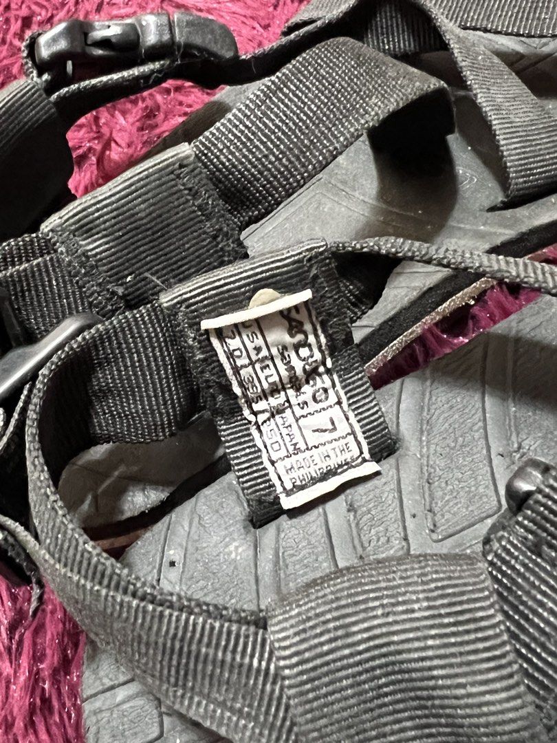 Sandugo Hiking Sandals (Category: Sandals) located in Guagua. Submitted by clairiepreloved (Listing ID 1457361891, Image 3). Description: Thrice used only Goods for hiking, hindi madulas and comfy sa paa. Madumi lang kulang lang sa linis Size 7 womens RFS: Decluttering, nakatambak nalang Shipping Fee c/o the buyer MOP: Gcash / Bank Transfer .