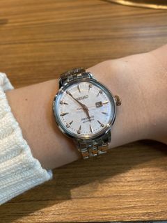 (Category: ) located in . Submitted by hut95_watches (Listing ID 1457384096, Image 1). Description: .