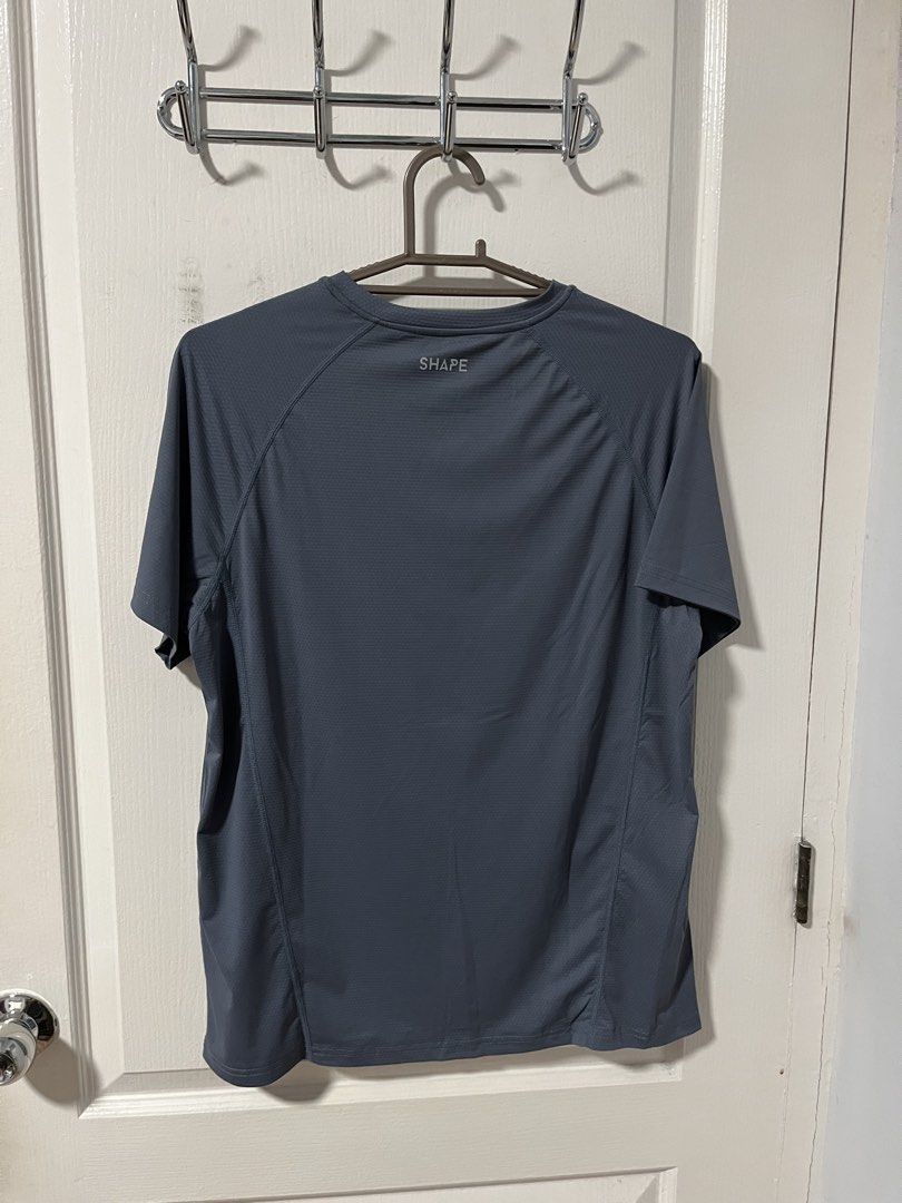 SHAPE Men's Short Sleeve Athletic T-Shirt (Category: Activewear) located in Taguig. Submitted by eggdesal (Listing ID 1457438893, Image 2). Description: Medium in tag DM for dimes and more pics Negotiable but don’t be a cheapo!.