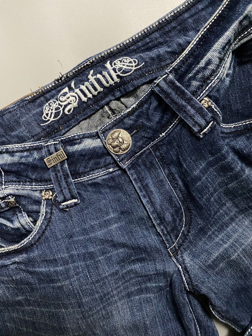 Sinful Y2k Flared Jeans (Category: Jeans) located in Iloilo. Submitted by anything_goesph (Listing ID 1457452166, Image 3). Description: 29 waist 40.5 inch lenght 9 inch hem 8 inch front rise 10 inch thigh see photos for details.