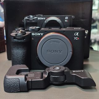 （分類：）位於 。 由 flagshipcamera 提交（商品編號 1457400336，圖片 1）。簡介： 。