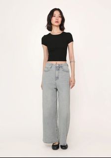 (Category: ) located in . Submitted by obsessedwithshopping (Listing ID 1457369116, Image 1). Description: .