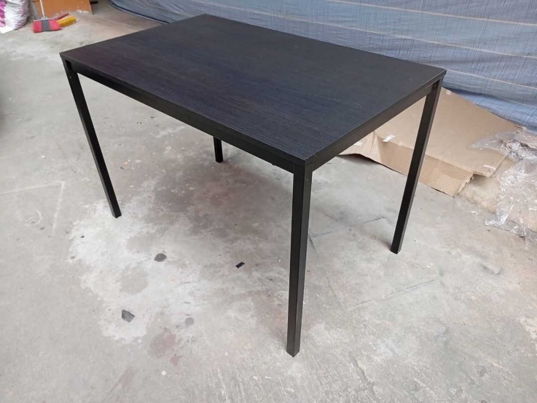 Table (Category: Tables & Sets) located in Petaling Jaya. Submitted by nm016648427690 (Listing ID 1457456337, Image 3). Description: Table Size: W,67.cm,L,110.cm,H,75.cm RM-150 Code :T-081 Stock Available : 1 Condition : Goods ** (ABOVE PRICE DOES NOT INCLUDE DELIVERY & INSTALLATION) ** We are specialist in BUY or SELL New/Used Home Furniture or Office Equipment [ Perabot Kita Furniture ] Address: L1-03 times 89 Jalan 8A/133, Taman Sri Sentosa, 5