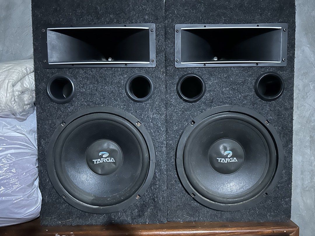 Targa speaker passive pair (Category: Soundbars, Speakers & Amplifiers) located in Cabanatuan. Submitted by jho1584 (Listing ID 1457438255, Image 1). Description: passive pair targa woofer 10.