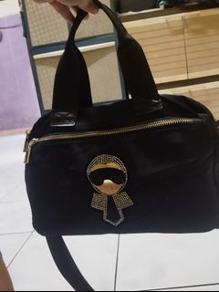 (Kategori: ) berada di . Dikirim oleh febryindry (ID iklan 1457399434, Gambar 1). Deskripsi: .