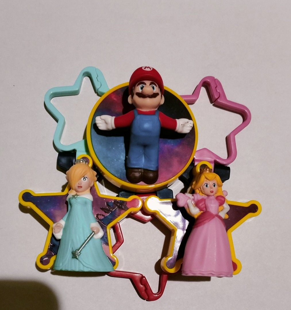 The Super Mario Galaxy mcdo (Category: Nintendo) located in Paranaque City. Submitted by fashiophilia (Listing ID 1457504260, Image 2). Description: Mario Galaxy set Breaking of set: 100 Princess Rosalina 100 Princess Peach 100 Mario RFS need funds Mop gcash Mod jnt or lalamove.