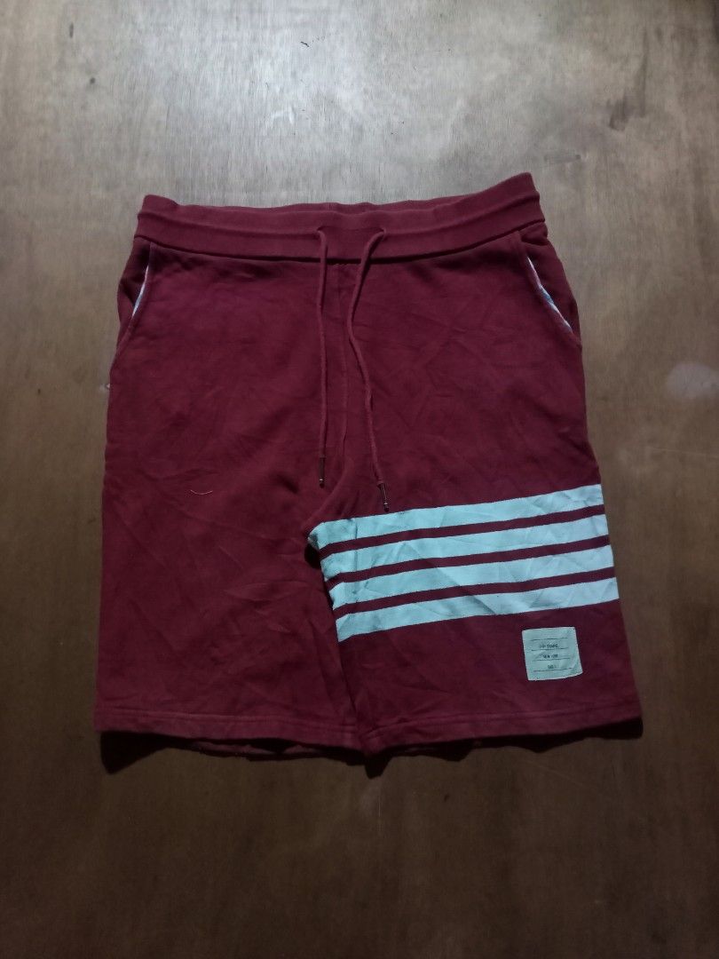 Thom Browne Burgundy Shorts Size 3 (Category: Shorts) located in Quezon City. Submitted by kmbthrift19 (Listing ID 1457474704, Image 1). Description: FS THOM BROWNE SHORT IN EXCELLENT CONDITION PRICE IS STILL NEGOTIABLE JUST PM FOR MORE INFORMATION THANKS .