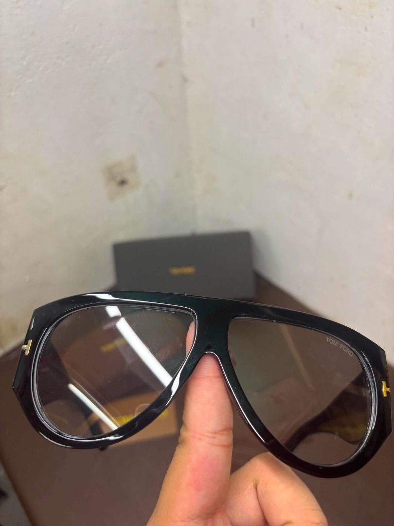 Tom Ford Pilot Frame Eyewear | Black Acetate with Case & Box (Category: Vision Care) located in Bacoor. Submitted by fafofa (Listing ID 1457497120, Image 2). Description: om Ford pilot-frame eyewear in bold black acetate, featuring the signature gold-tone metal T-logo at the temple hinge. • Black acetate frame • Gold-tone T-logo detail • Includes original box and case • Classic pilot-frame design for pre-order 3 to 7 days ETA.