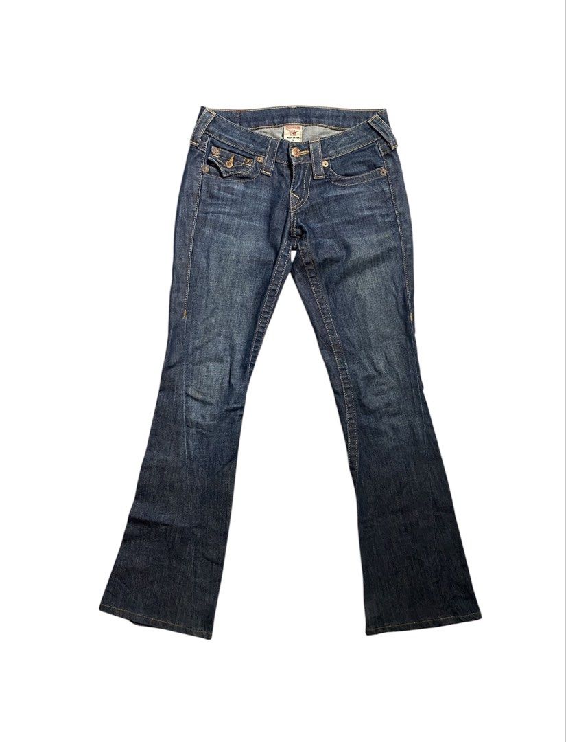 True Religion Joey Y2k Flared Jeans (Category: Jeans) located in Iloilo. Submitted by anything_goesph (Listing ID 1457447472, Image 2). Description: 29 waist 37.5 inch lenght 8.5 inch hem 7 inch front rise 10 inch thigh see photos for details.