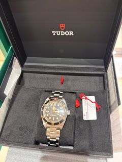 (Category: ) located in . Submitted by watchmakers (Listing ID 1457474916, Image 1). Description: .