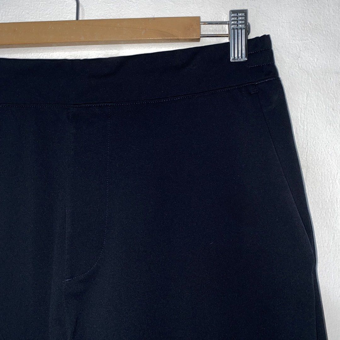 UNIQLO men ultra stretch pants (Category: Trousers) located in San Jose del Monte. Submitted by mamiracky (Listing ID 1457440218, Image 3). Description: .