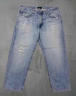 (Category: ) located in . Submitted by uniqssentials.co (Listing ID 1457348869, Image 1). Description: .