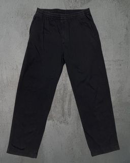 (Category: ) located in . Submitted by uniqssentials.co (Listing ID 1457347845, Image 1). Description: .