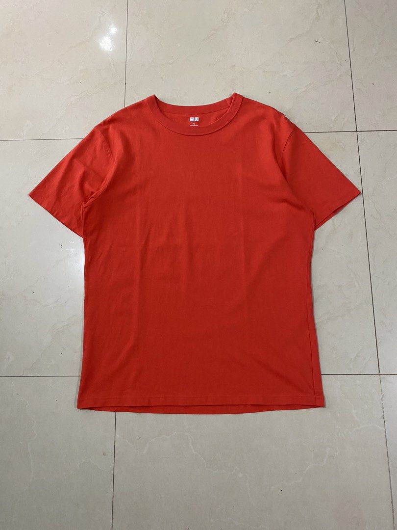 UNIQLO U RED ORANGE CREWNECK TEE (Category: Tshirts & Polo Shirts ) located in Talisay. Submitted by hustlethrift_2600 (Listing ID 1457480449, Image 1). Description: UNIQLO U RED ORANGE CREWNECK TEE XL ON TAG 23-24 W 30 L EXCELLENT CONDITION 9.9/10 COLOR RATE NO ISSUE - 449 🏷️.