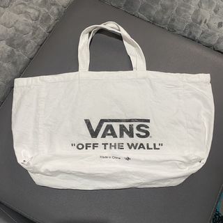 (Category: ) located in . Submitted by thriftngrind (Listing ID 1457374966, Image 1). Description: .