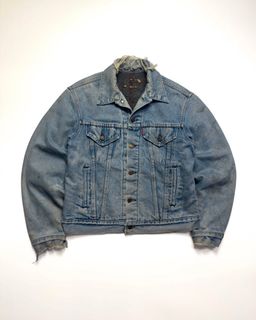 (Category: ) located in . Submitted by far21.wearhouse (Listing ID 1457474555, Image 1). Description: .